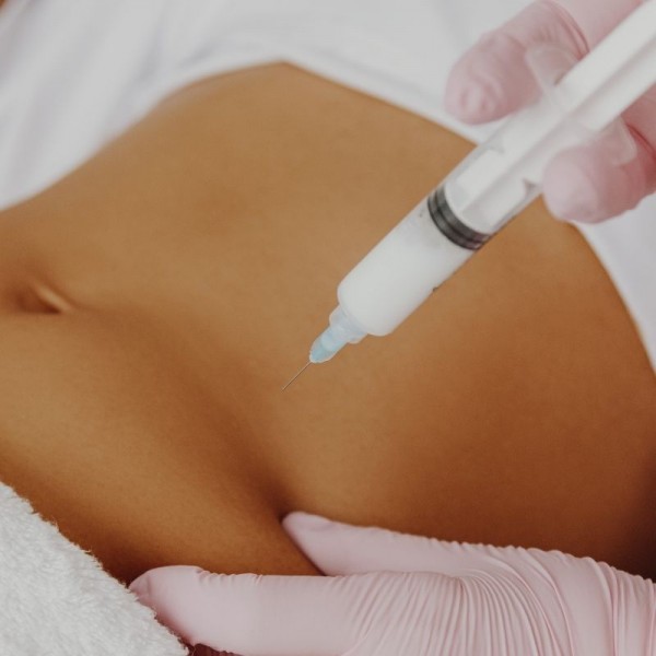 Karın Bölgesi Lipoliz